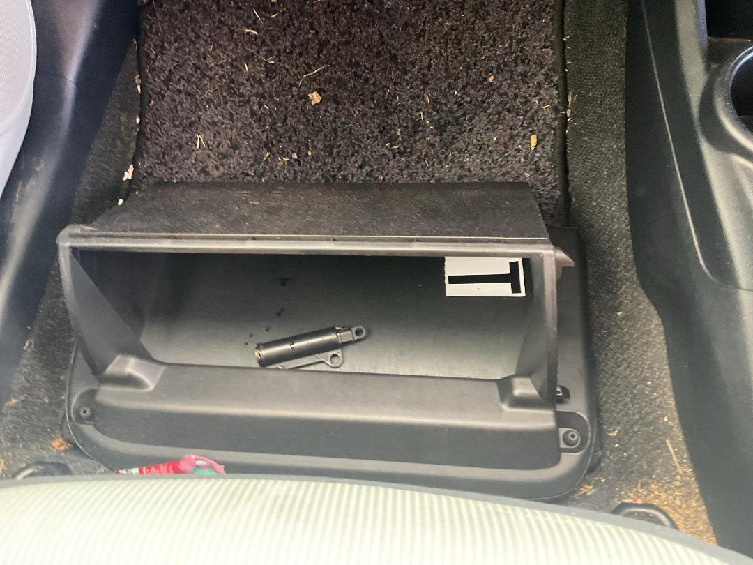 Photo '9' of Toyota Aqua Hybrid Photo '9' of Toyota Aqua Hybrid