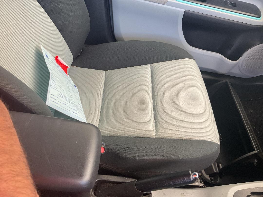 Photo '11' of Toyota Aqua Hybrid Photo '11' of Toyota Aqua Hybrid