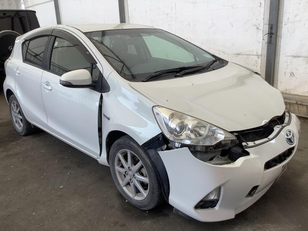 Photo '5' of Toyota Aqua