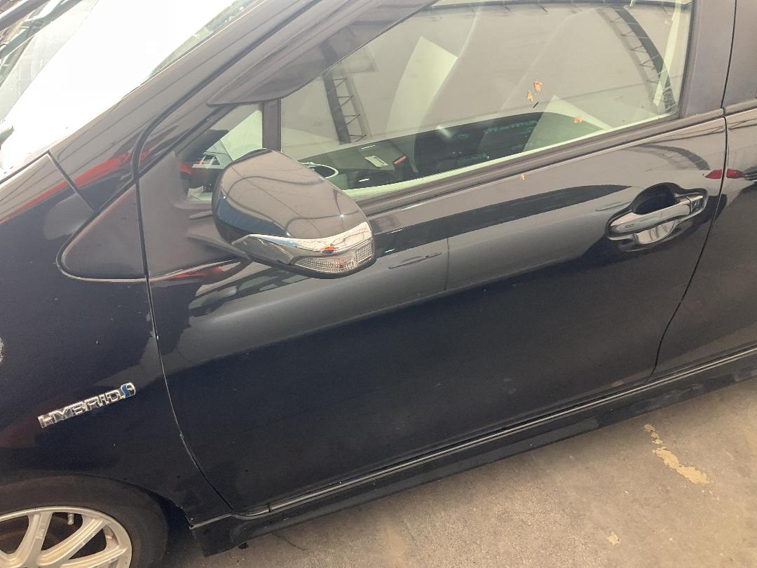 Photo '9' of Toyota Aqua Photo '9' of Toyota Aqua