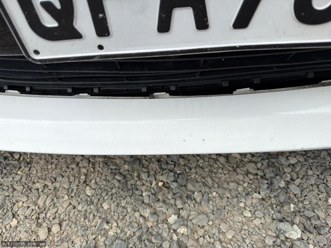 Photo '8' of Toyota Aqua