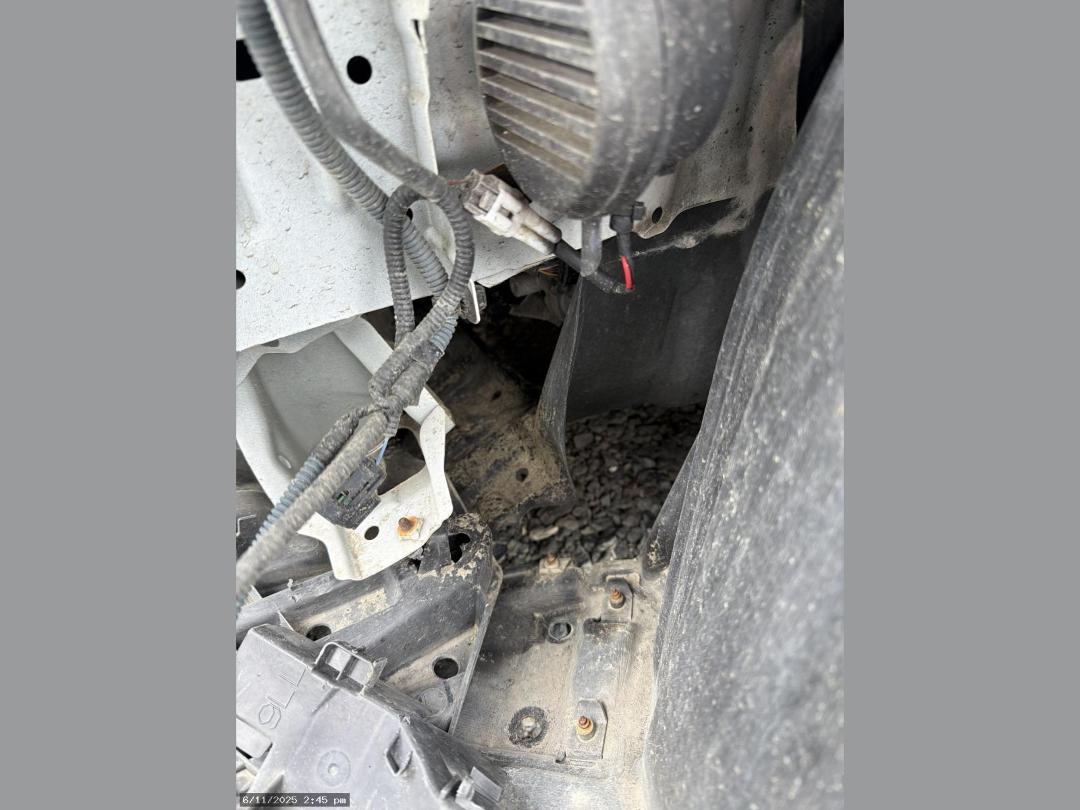 Photo '16' of Toyota Aqua