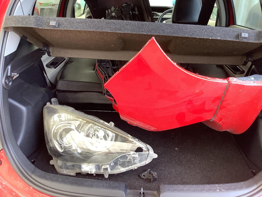 Photo '6' of Toyota Aqua Photo '6' of Toyota Aqua