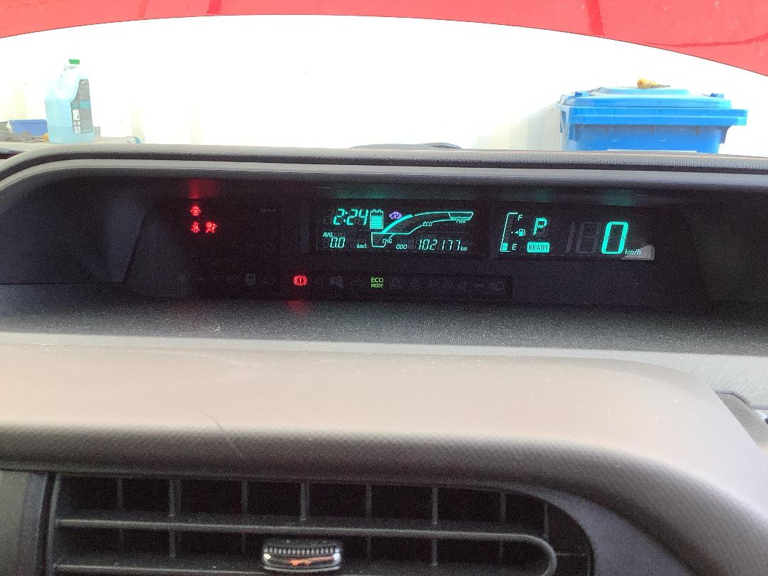 Photo '13' of Toyota Aqua Photo '13' of Toyota Aqua