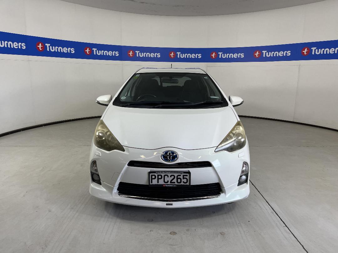 Photo '2' of Toyota Aqua