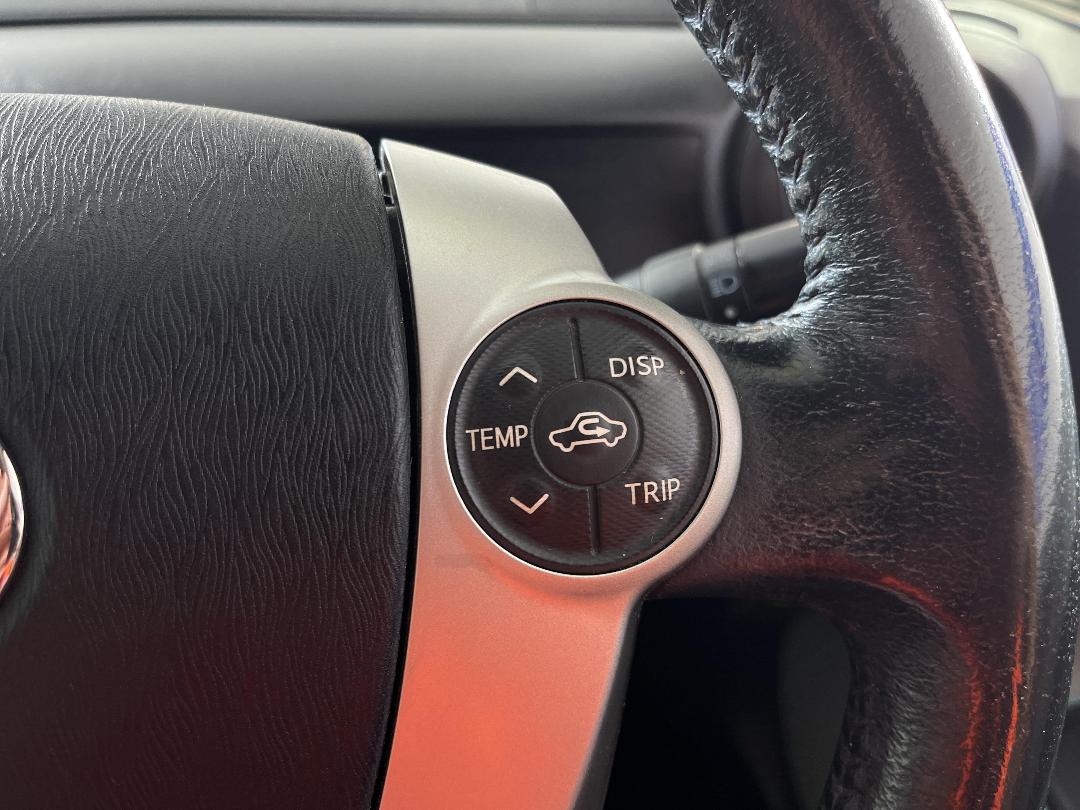 Photo '24' of Toyota Aqua