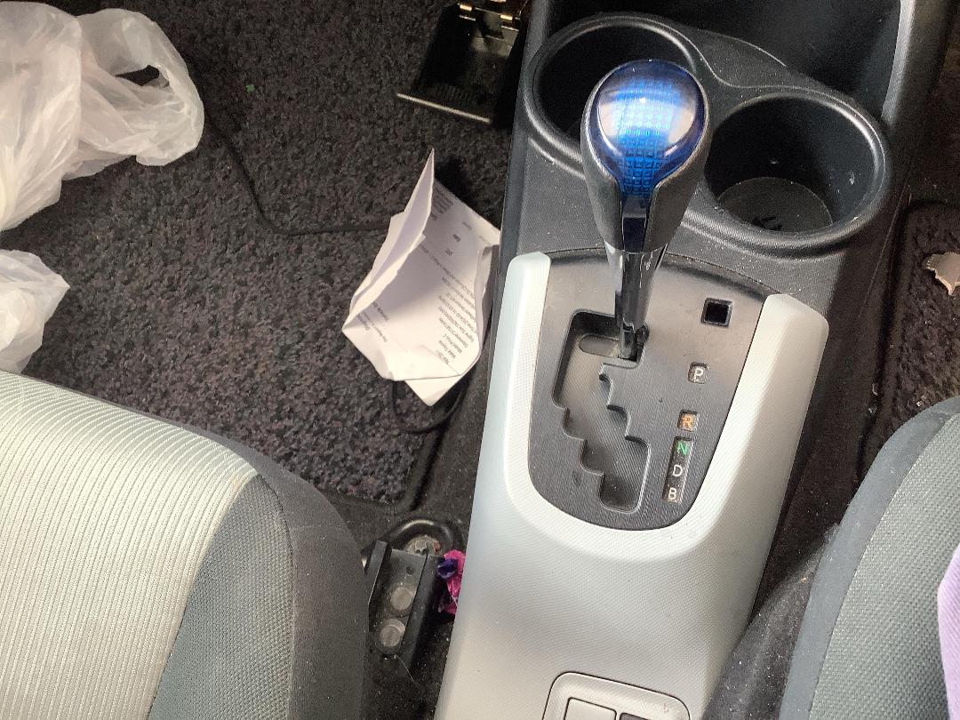 Photo '17' of Toyota Aqua Photo '17' of Toyota Aqua