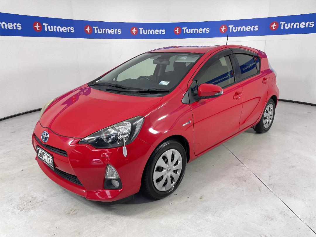 Photo '4' of Toyota Aqua