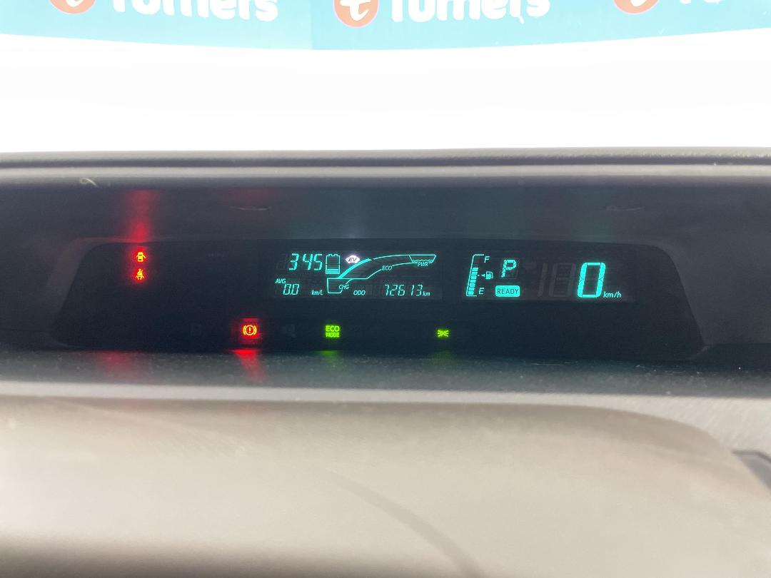 Photo '21' of Toyota Aqua