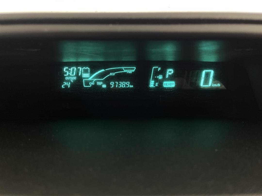 Photo '21' of Toyota Aqua Photo '21' of Toyota Aqua