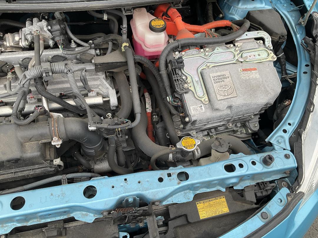 Photo '17' of Toyota Aqua