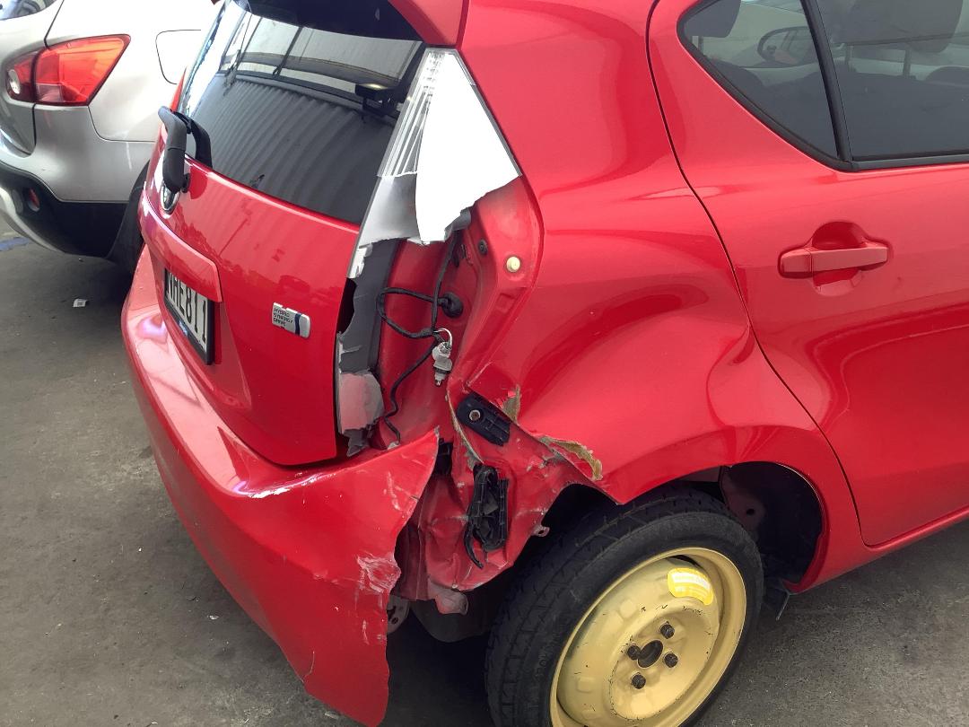 Photo '6' of Toyota Aqua