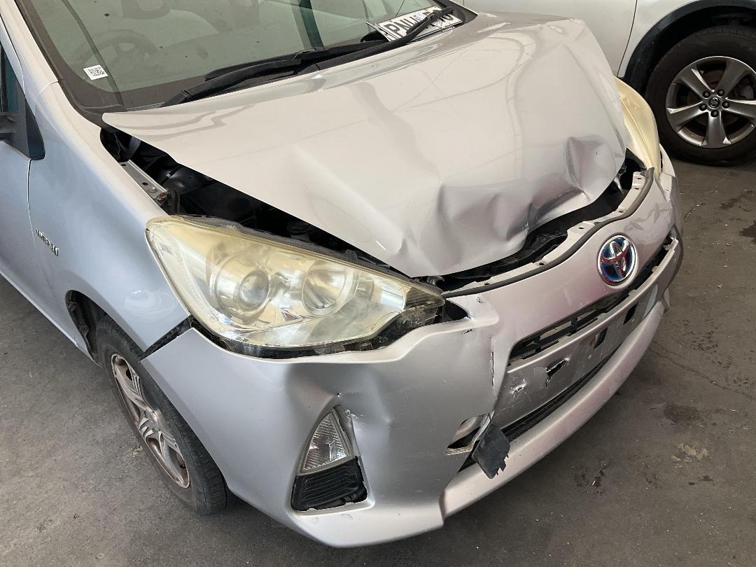 Photo '4' of Toyota Aqua Hybrid