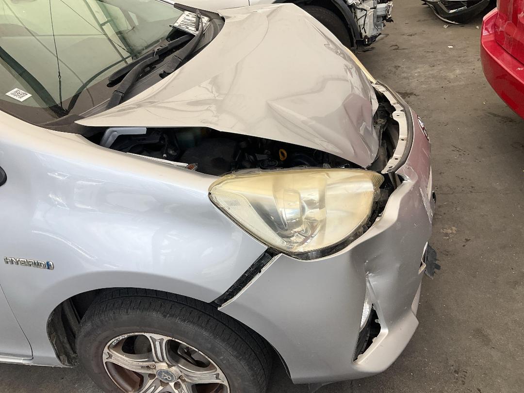 Photo '3' of Toyota Aqua Hybrid