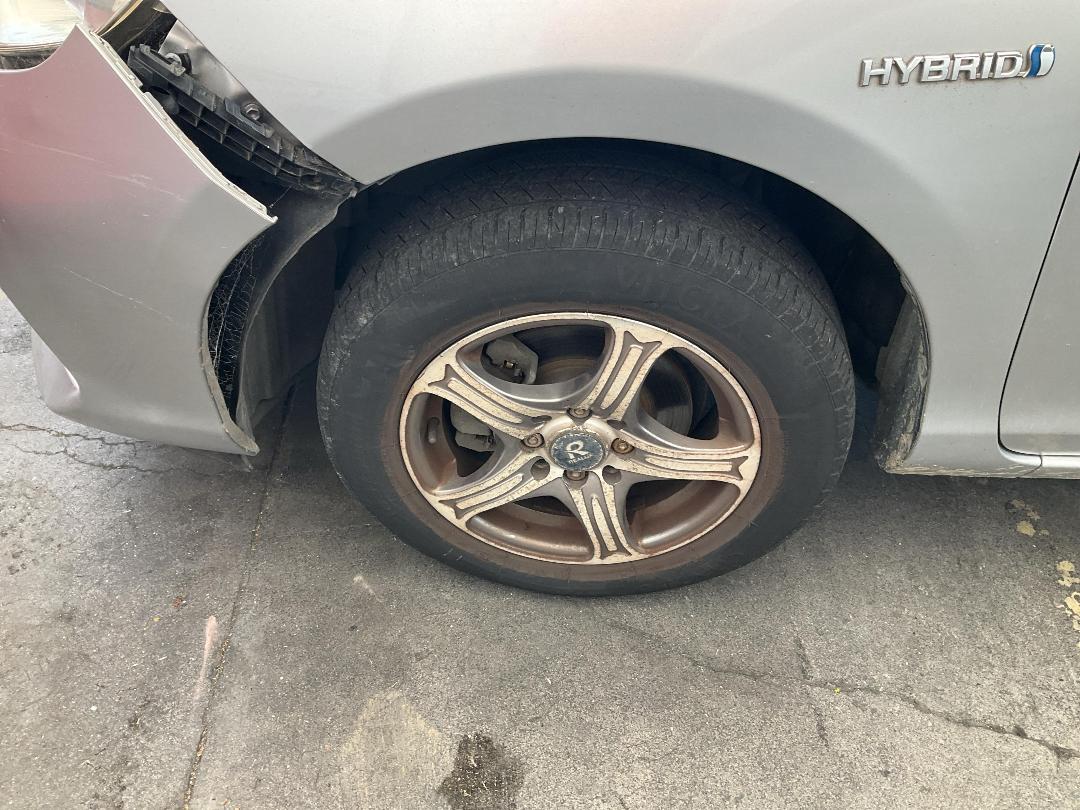 Photo '9' of Toyota Aqua Hybrid