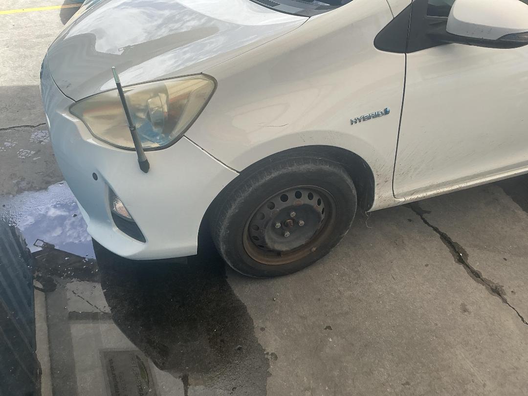 Photo '9' of Toyota Aqua Photo '9' of Toyota Aqua