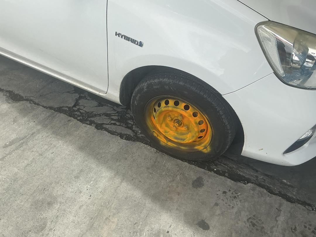 Photo '6' of Toyota Aqua Photo '6' of Toyota Aqua