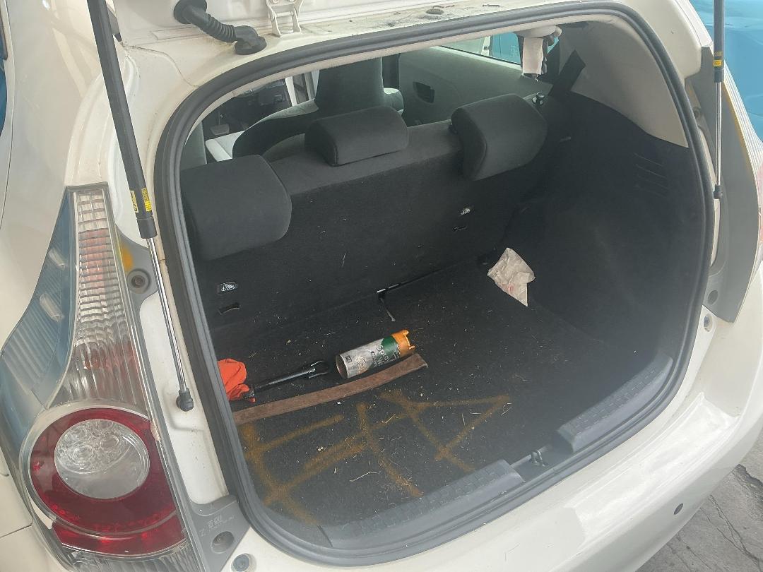 Photo '19' of Toyota Aqua Photo '19' of Toyota Aqua