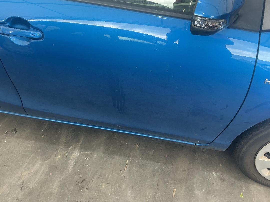 Photo '3' of Toyota Aqua Photo '3' of Toyota Aqua