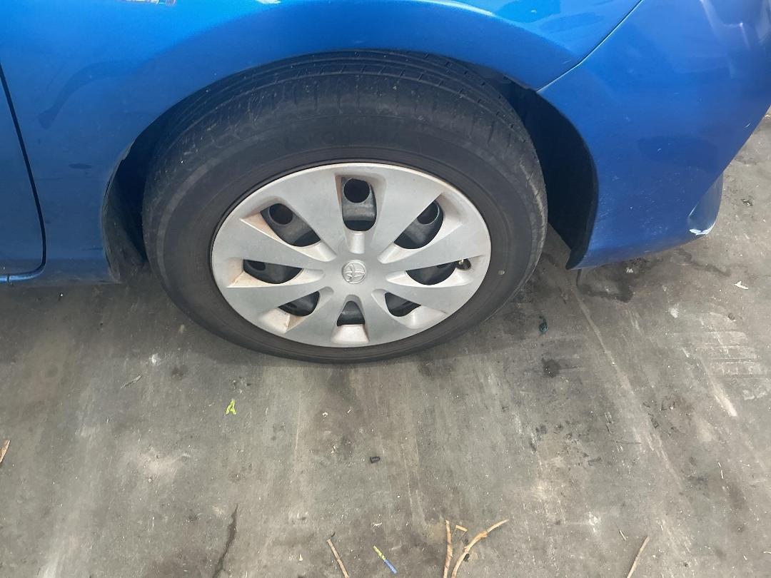 Photo '2' of Toyota Aqua Photo '2' of Toyota Aqua