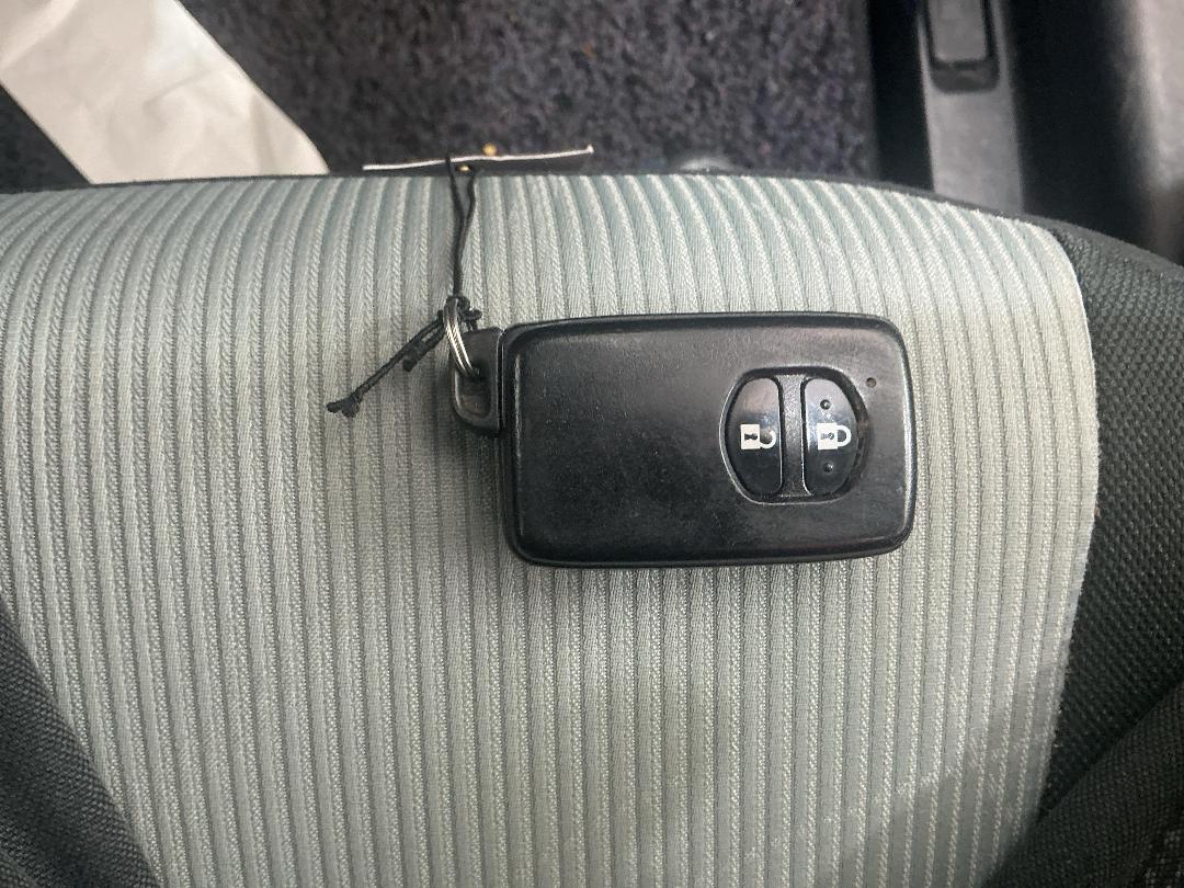 Photo '25' of Toyota Aqua Photo '25' of Toyota Aqua