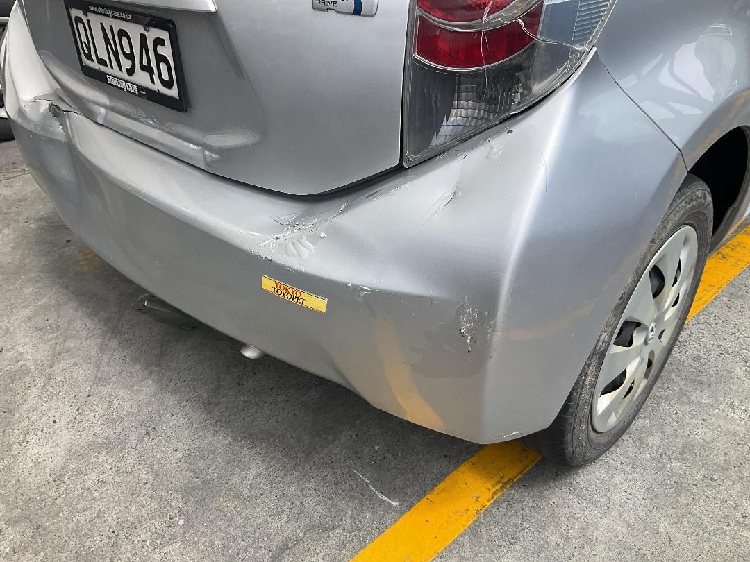 Photo '22' of Toyota Aqua Hybrid