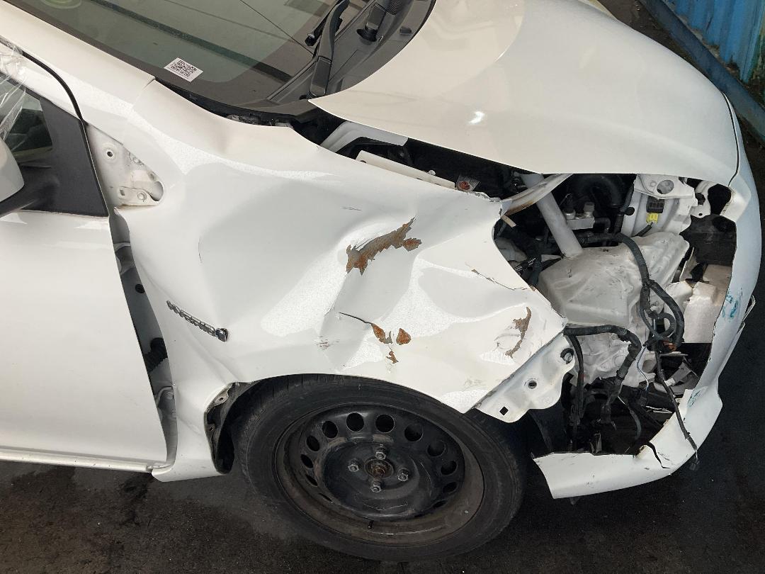 Photo '4' of Toyota Aqua Auto Hybrid Photo '4' of Toyota Aqua Auto Hybrid