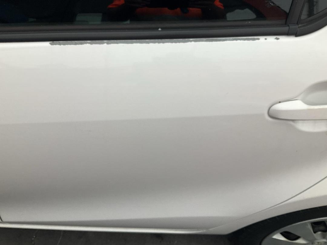 Photo '11' of Toyota Aqua Auto Hybrid Photo '11' of Toyota Aqua Auto Hybrid