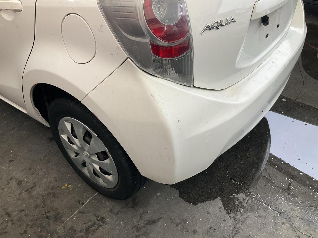 Photo '13' of Toyota Aqua Auto Hybrid Photo '13' of Toyota Aqua Auto Hybrid