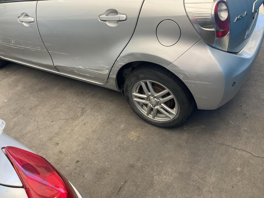 Photo '11' of Toyota Aqua