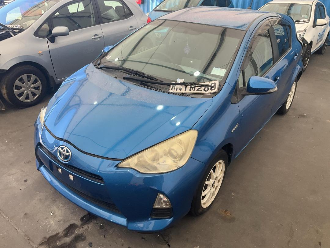 Photo '5' of Toyota Aqua