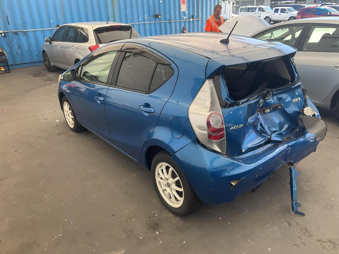 Photo '9' of Toyota Aqua