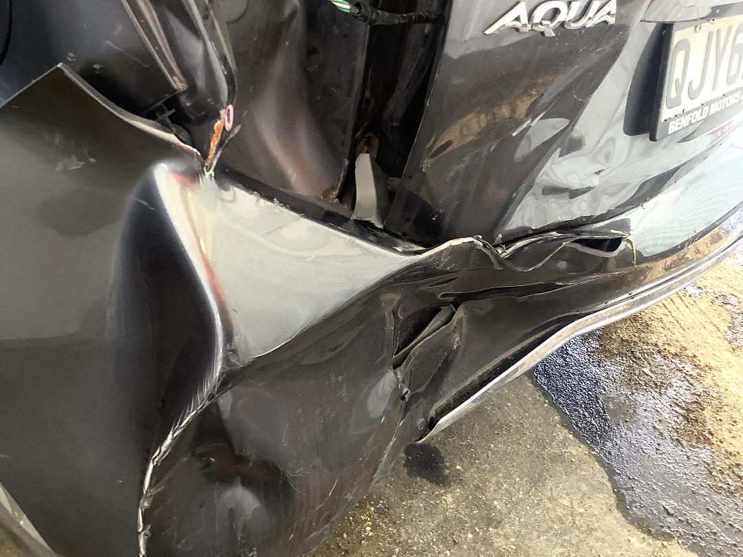 Photo '4' of Toyota Aqua