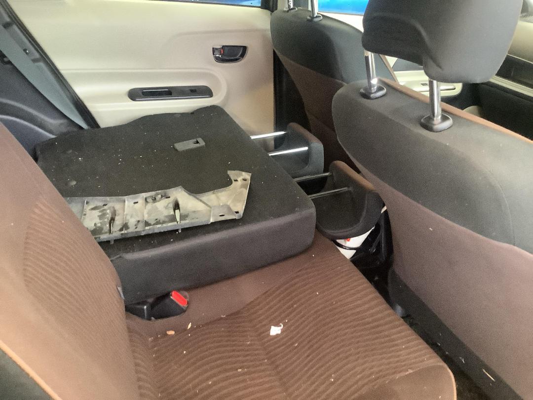 Photo '9' of Toyota Aqua