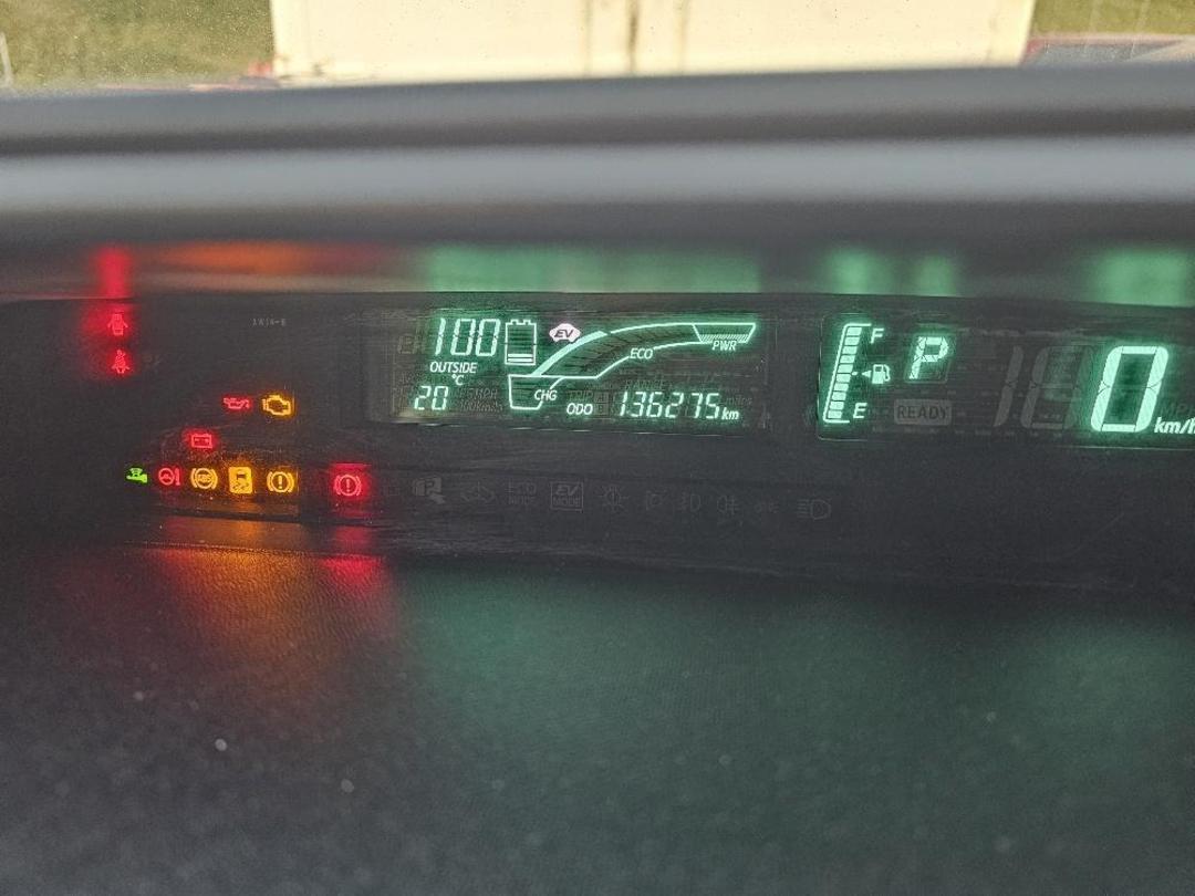 Photo '14' of Toyota Aqua