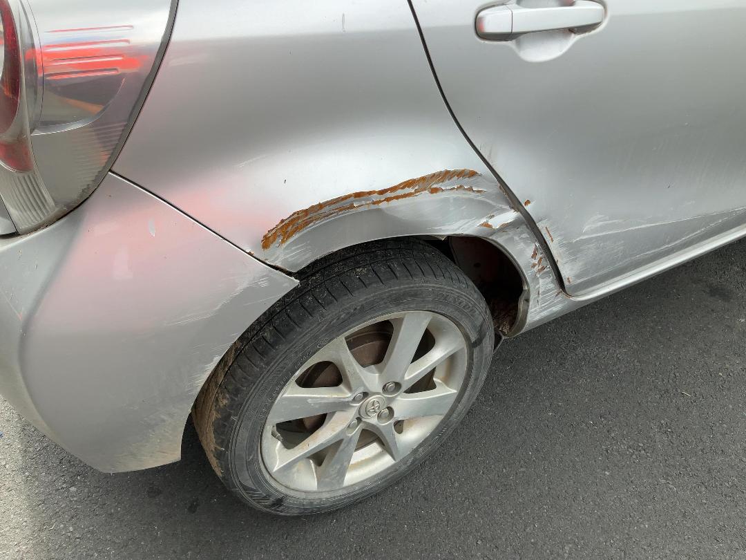 Photo '13' of Toyota Aqua