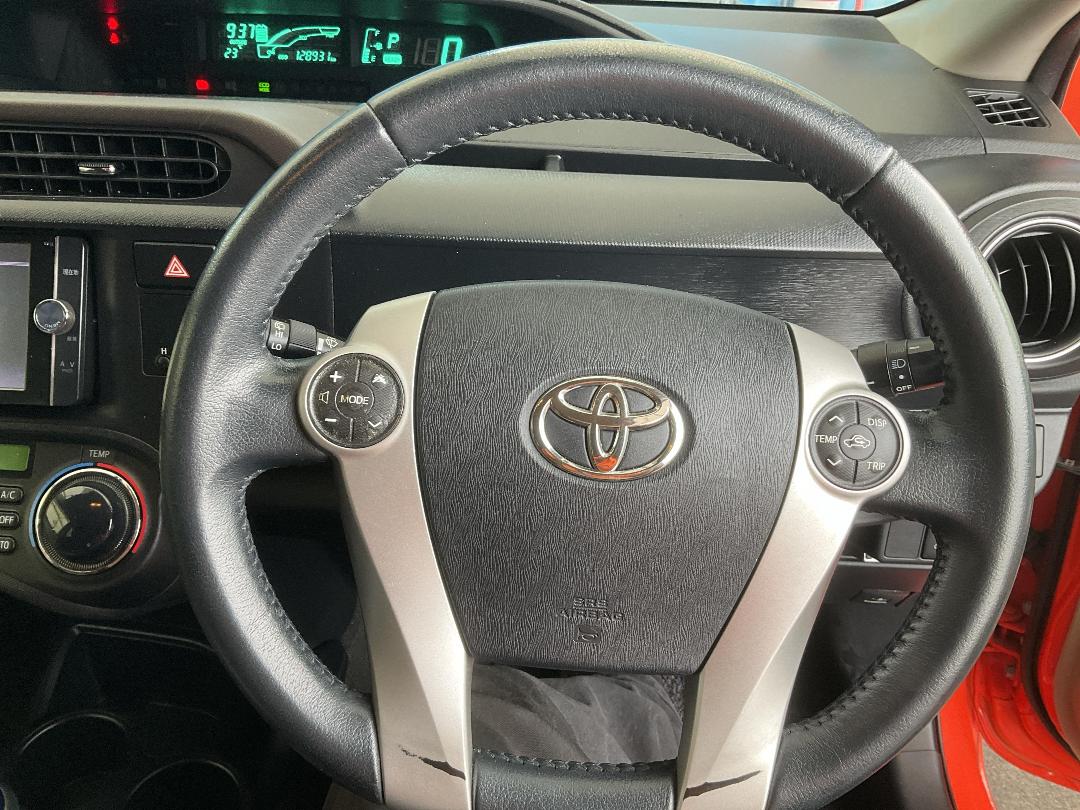 Photo '19' of Toyota Aqua