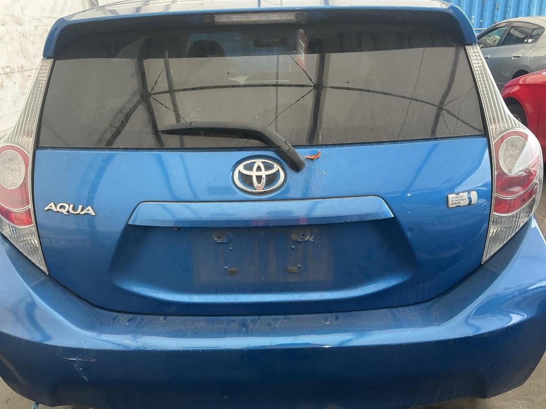 Photo '5' of Toyota Aqua