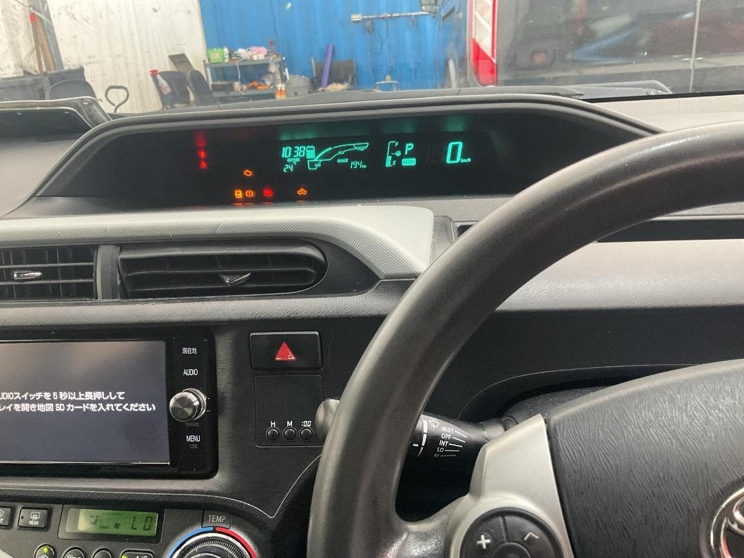 Photo '10' of Toyota Aqua