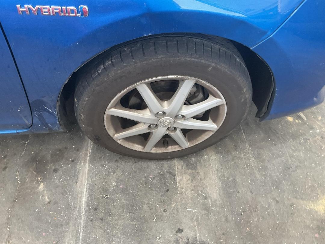 Photo '31' of Toyota Aqua