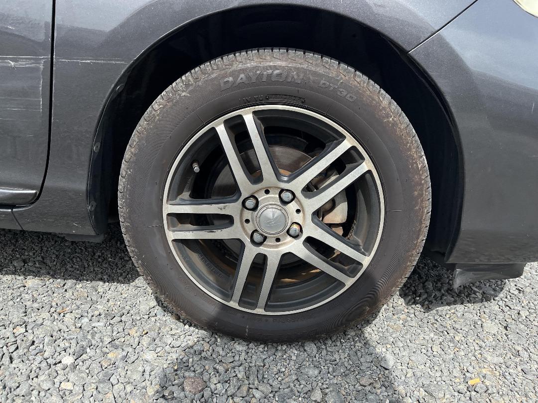 Photo '7' of Toyota Aqua