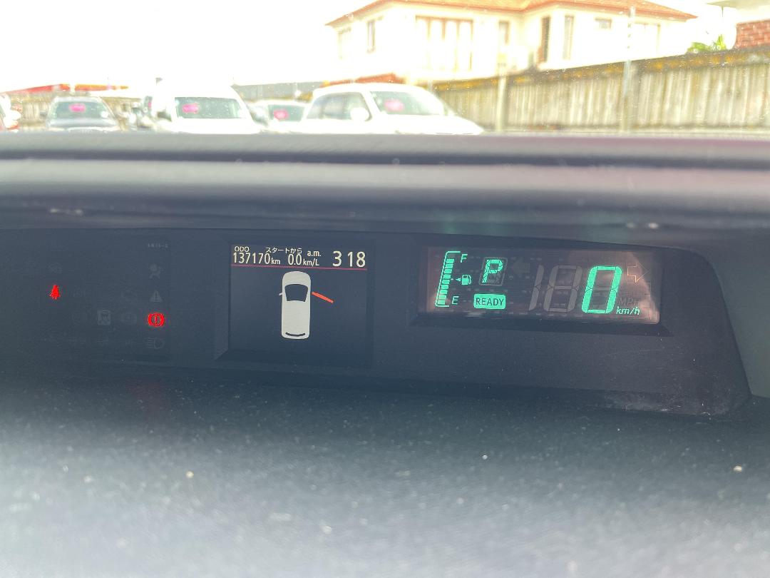 Photo '19' of Toyota Aqua