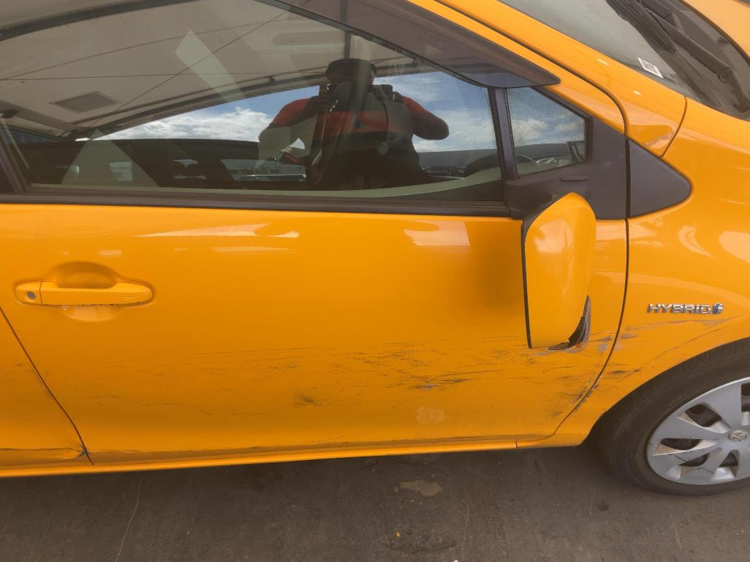 Photo '3' of Toyota Aqua