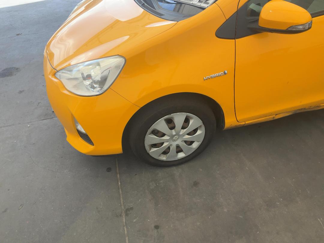 Photo '7' of Toyota Aqua