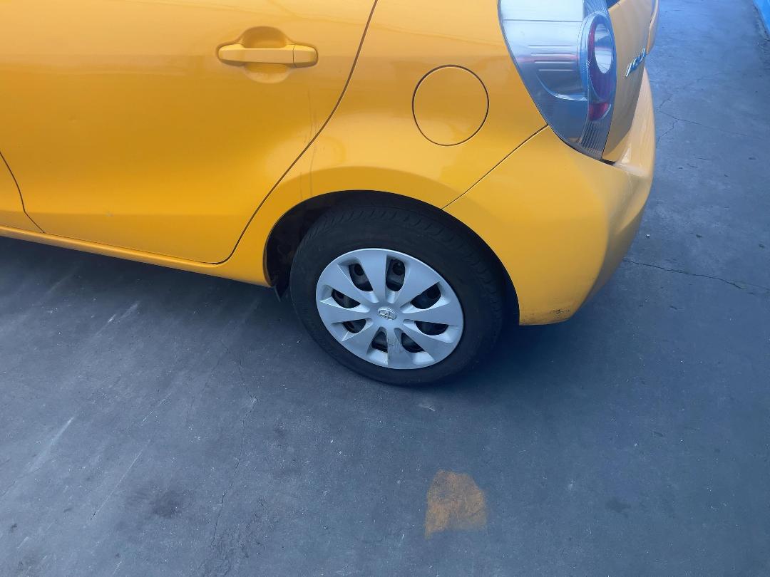 Photo '10' of Toyota Aqua