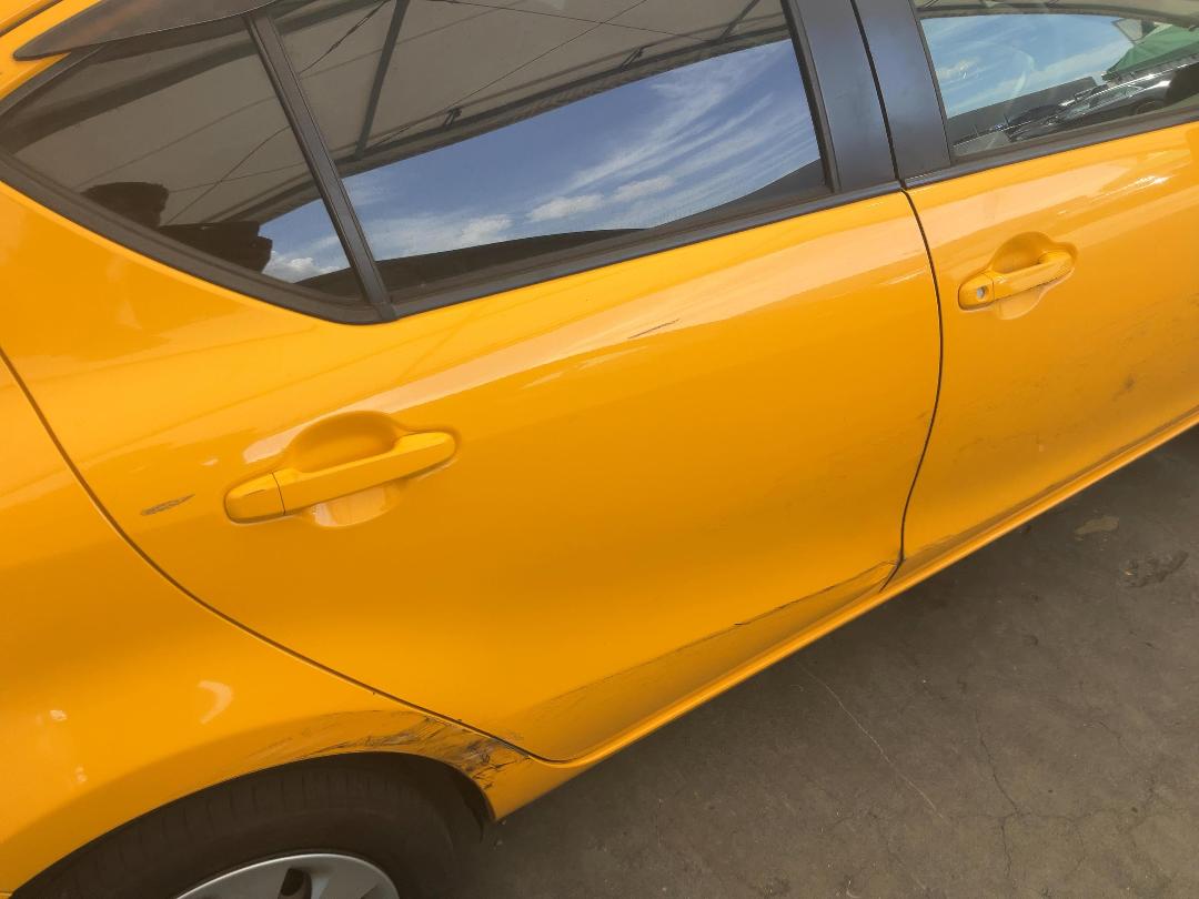 Photo '14' of Toyota Aqua