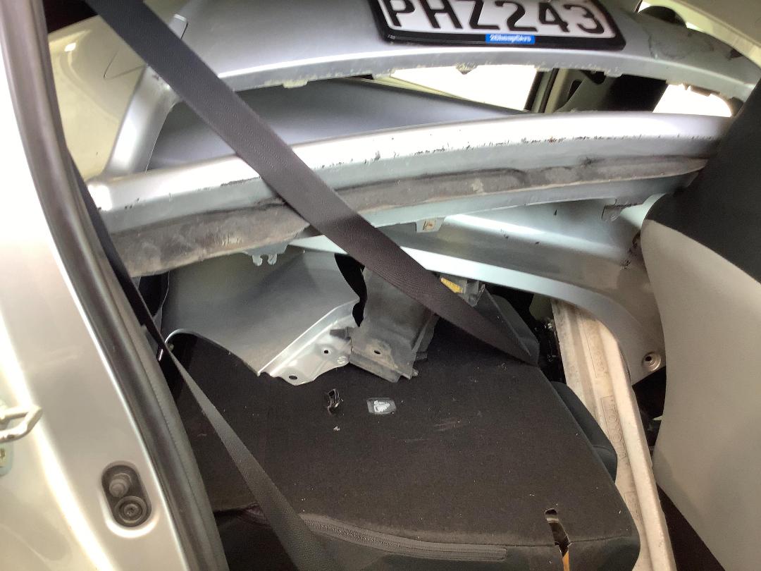 Photo '11' of Toyota Aqua