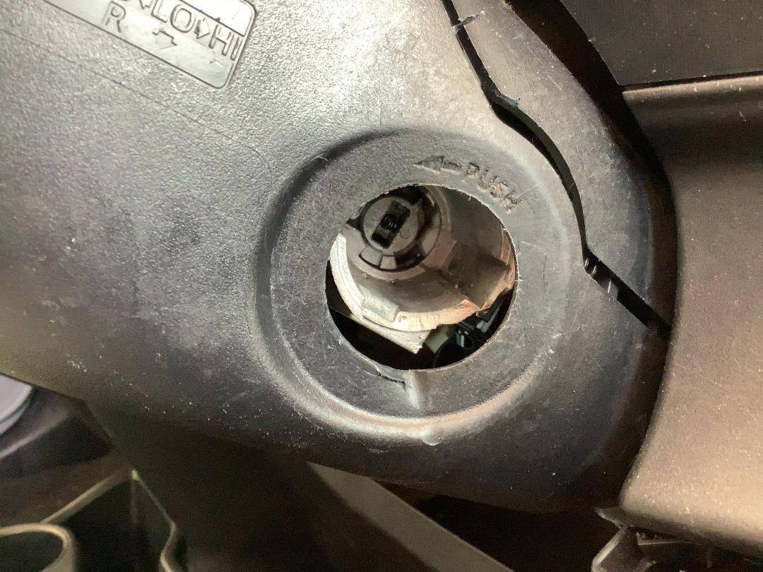 Photo '13' of Toyota Aqua