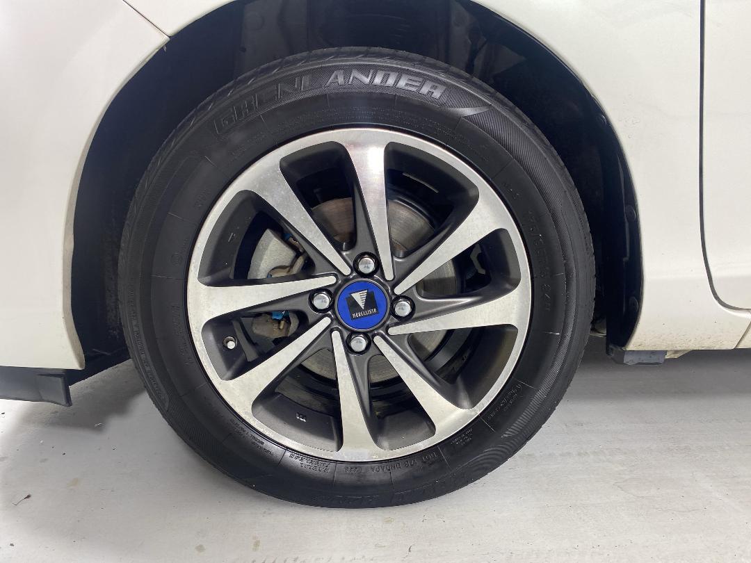 Photo '10' of Toyota Aqua