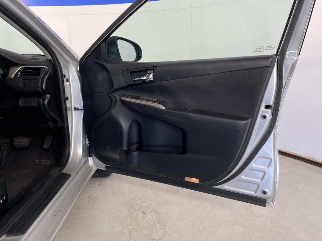 Photo '15' of Toyota Aurion